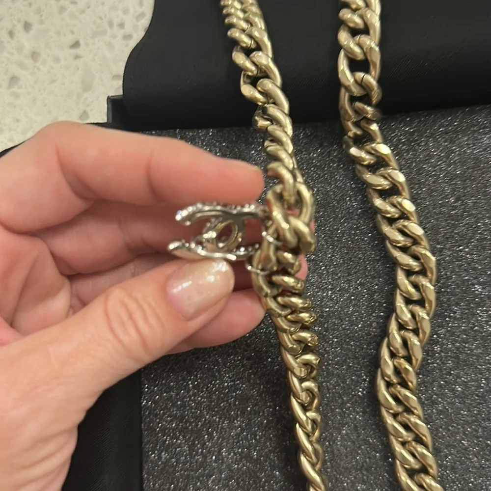 Chanel necklace gold color & Strauss CC Bolero NWT, Full Set - Picture 10 of 16